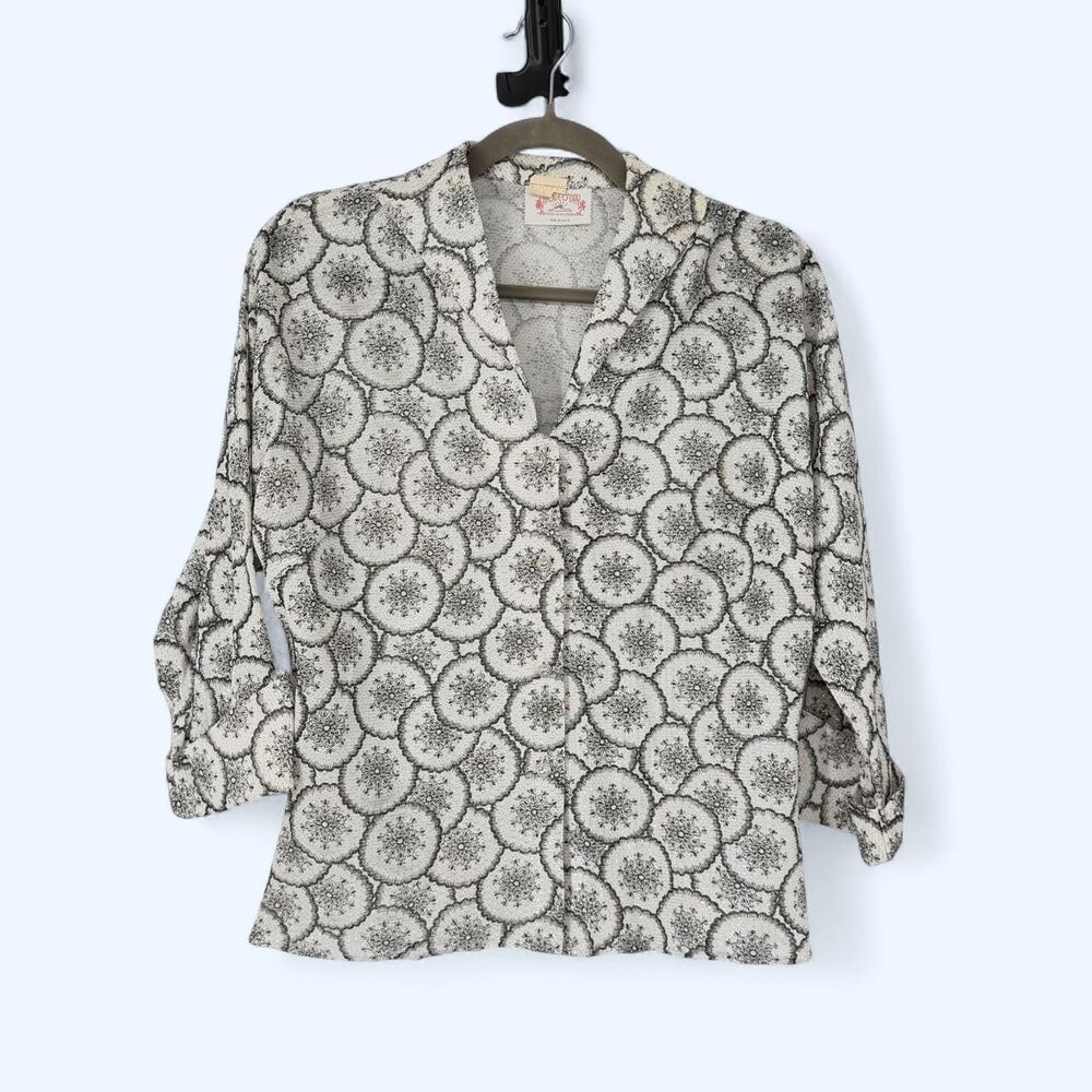 Geometric Medallion Print V Neck Button Front Tab Sleeve Blouse c. 1957